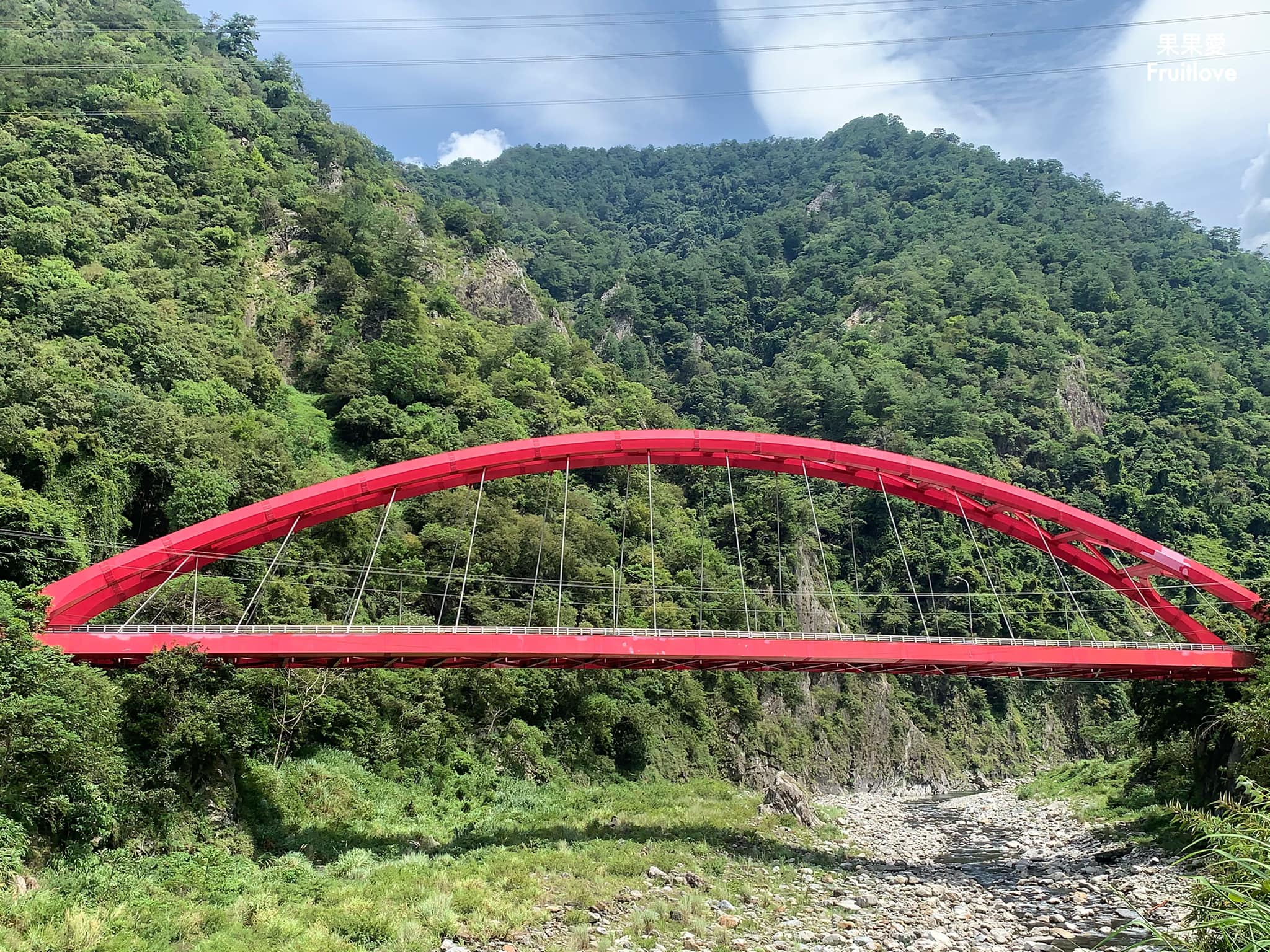 台中谷關景點⟩台灣第一泉取水處被稱為取水聖地，泉水冰涼，水質甘甜清澈 @果果愛Fruitlove