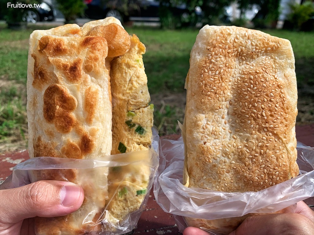 燒餅王〉南投草屯早餐，無尾巷內的人氣燒餅油條早餐店，人潮絡繹不絕@果果愛Fruitlove