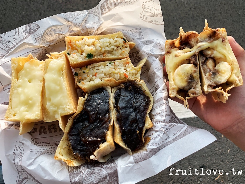 虎技紅豆餅〉雲林虎尾美食，在地超人氣的紅豆餅，內餡多，口味新奇@果果愛Fruitlove