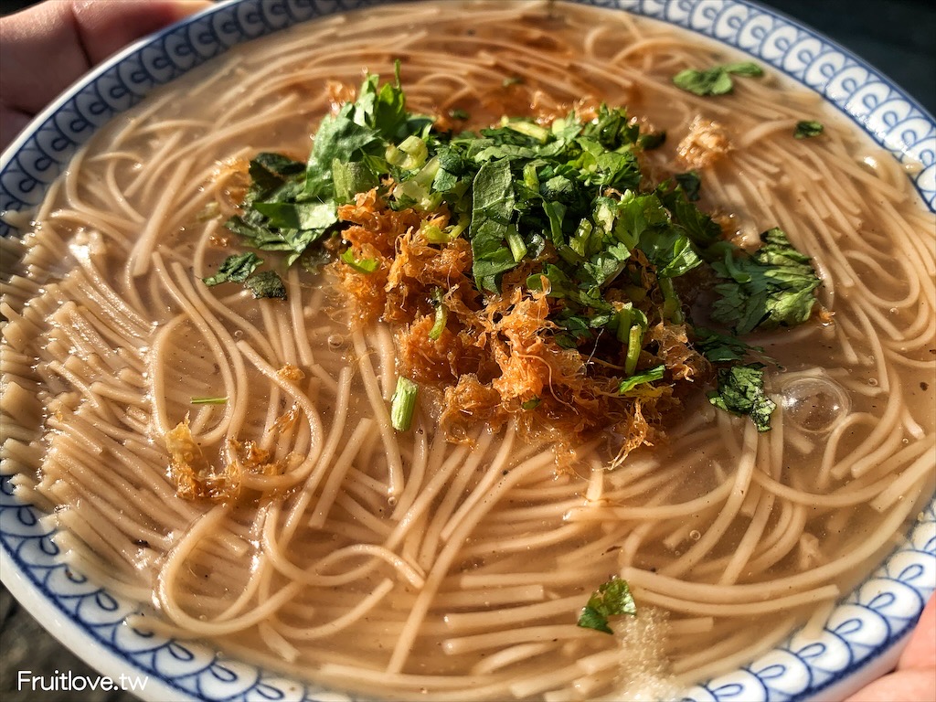 順口味大腸麵線⟩魚池美食，魚池早餐，獨特的蛋酥大腸麵線，加上豆瓣醬更好吃 @果果愛Fruitlove