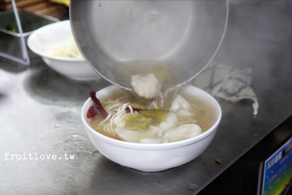 墨竹亭大里中興店-大里美食|台中大里平價麵食館，寵物友善麵食館，新竹超人氣麵食館也進軍大里，餐點口味真的沒話說，小菜精緻多樣又美味 @果果愛Fruitlove