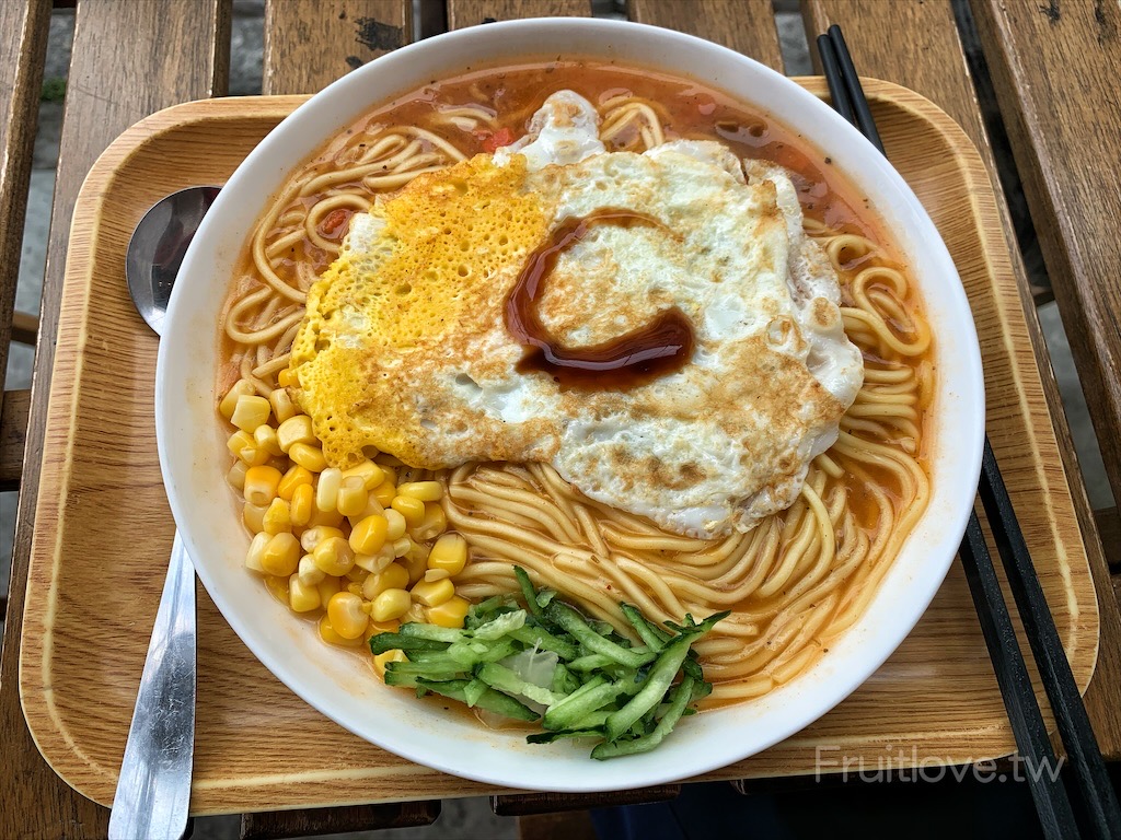 七坪半早餐〉台中潭子早餐，老闆熱情的招呼，用餐氣氛非常愜意，意外發現的早餐店@果果愛Fruitlove