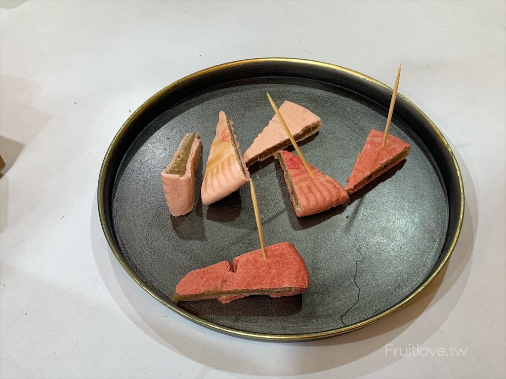 王西勢⟩台南永康美食，台南伴手禮，水果餅吃出三種風味，獨門的製餅配方已傳承三代 @果果愛Fruitlove