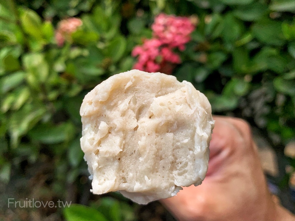 興達港歐董虱目旗魚丸攤⟩高雄茄萣美食，興達港觀光漁市裡超人氣美食，現場新鮮製作，用料不手軟很實在 @果果愛Fruitlove