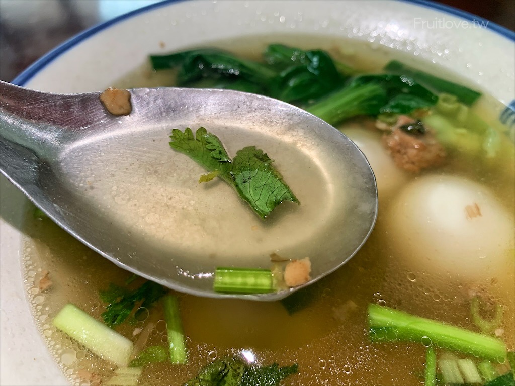 東坡肉粽⟩台中太平美食，在地飄香三十年的古早味肉粽，配上一碗鮮肉湯圓，真是大大的滿足 @果果愛Fruitlove