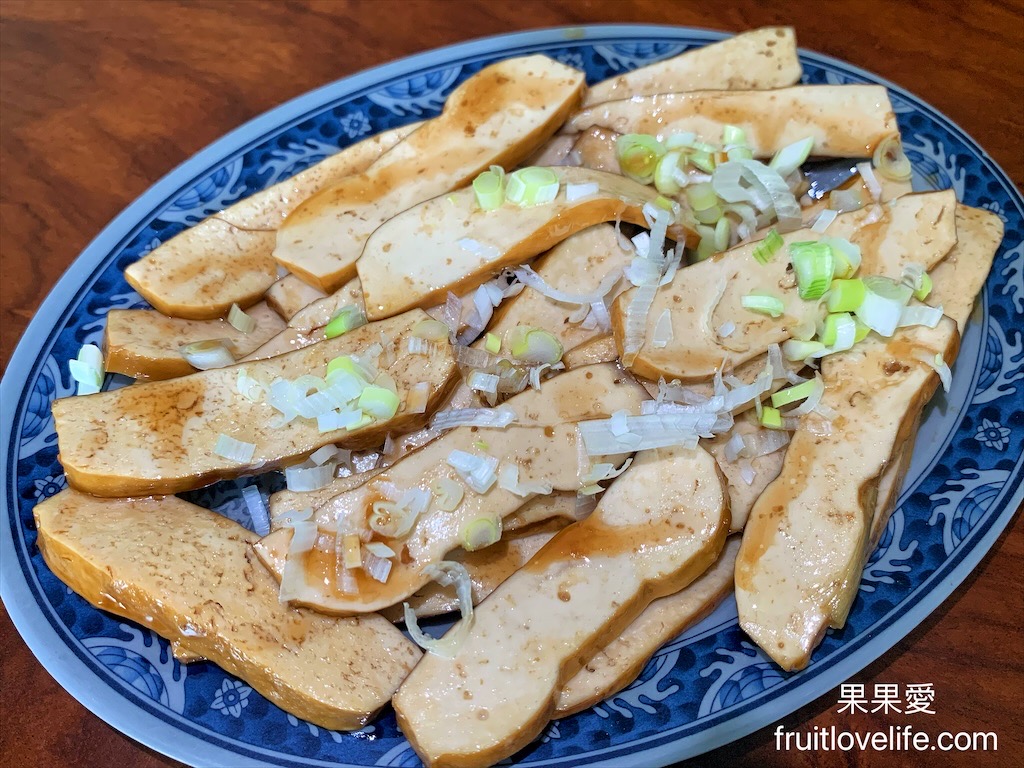 三義客家麵館⟩台中后里美食，藏在巷弄間的民宅美食，什錦系列料多味美，是許多人推薦 @果果愛Fruitlove