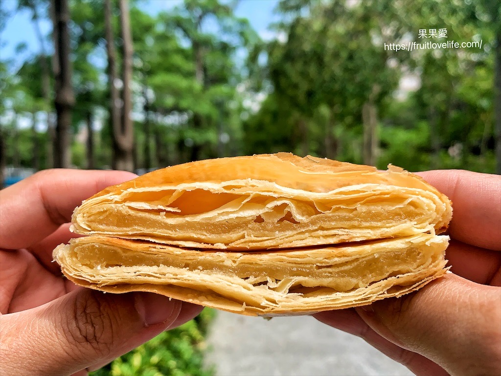 卡但屋-大里店⟩中秋禮盒推薦，台中在地老品牌餅店，公婆餅、鳳梨酥得過無數金牌，還有季節限定好喝鳳梨汁 @果果愛Fruitlove