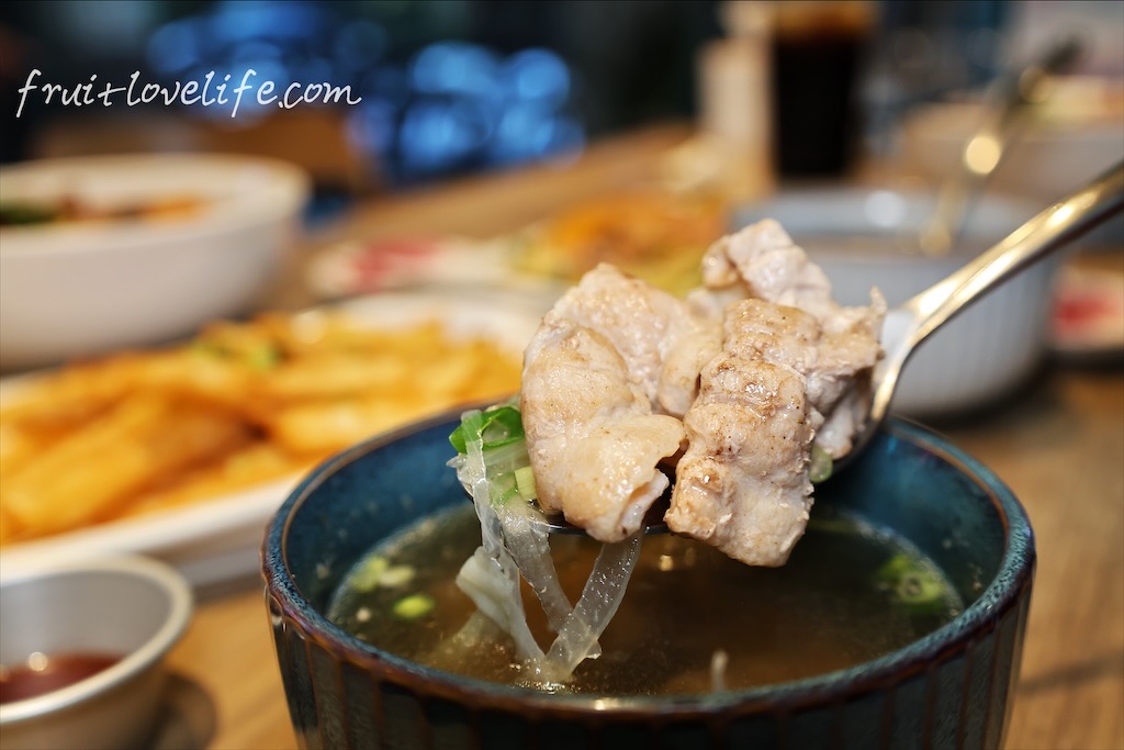 法丼大墩店⟩台中南屯丼飯，以法式元素料理的丼飯，完全顛覆了對傳統丼飯的印象，真讓我回味無窮 @果果愛Fruitlove