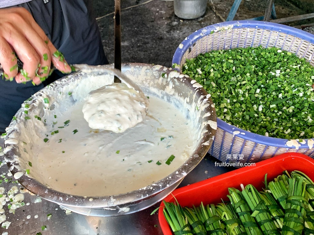 洪家炸粿⟩彰化溪湖炸粿蚵嗲，早上九點就可以吃到酥脆的炸粿蚵嗲，全蚵嗲鮮蚵肥美又鮮甜，不油膩 @果果愛Fruitlove