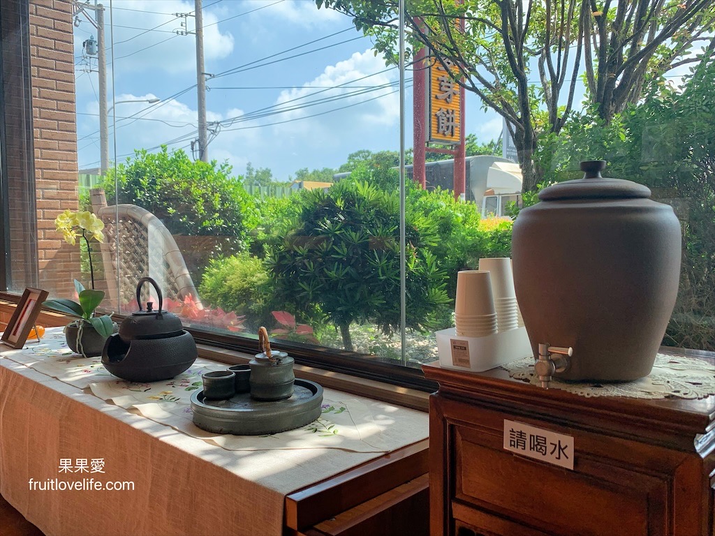 昇田食品⟩彰化社頭伴手禮，不黏牙的麥芽餅，烤過的餅乾香氣加上不甜膩的餡料，讓我們拆了一包還會想繼續吃下包 @果果愛Fruitlove