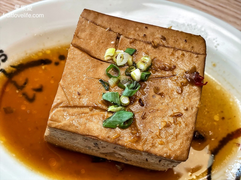 樹仔腳⟩台中太平美食，古早味小吃店，有炒麵、滷肉飯、豬血湯、炒飯、便當、各種小菜，內用湯還可以免費續 @果果愛Fruitlove