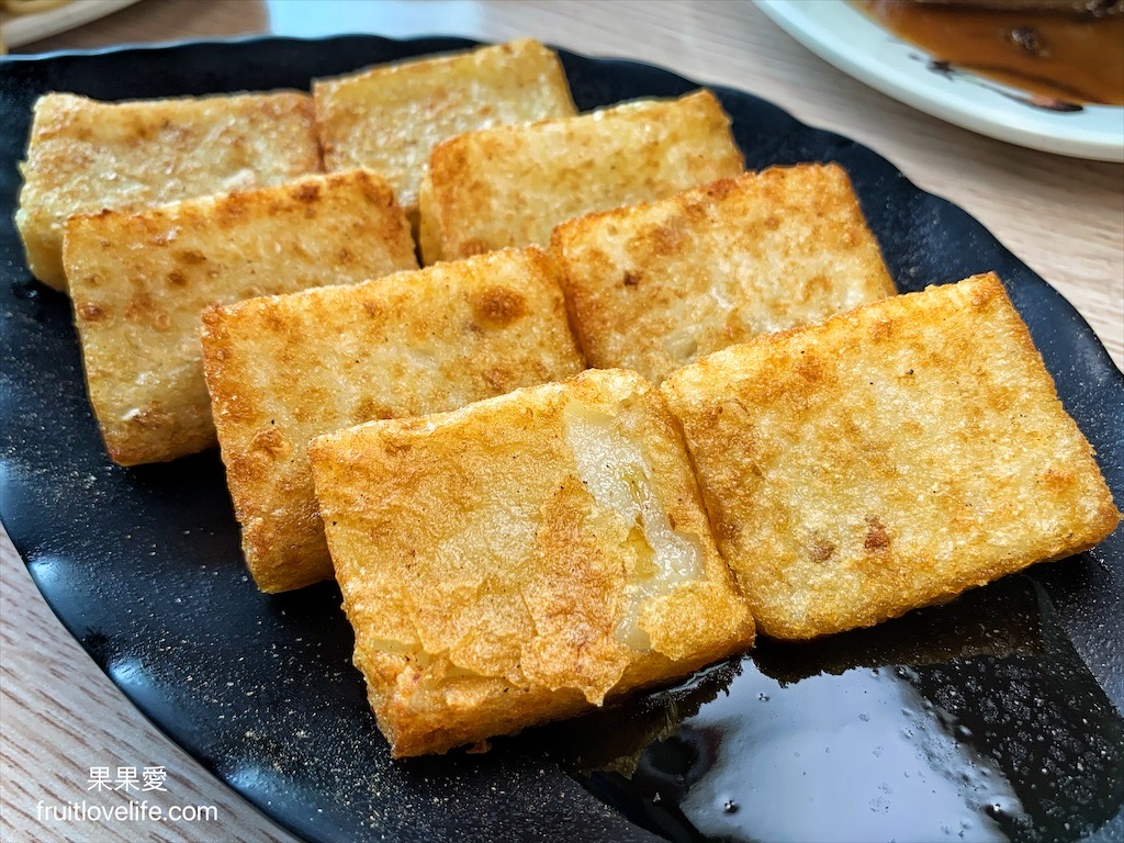 樹仔腳⟩台中太平美食，古早味小吃店，有炒麵、滷肉飯、豬血湯、炒飯、便當、各種小菜，內用湯還可以免費續 @果果愛Fruitlove