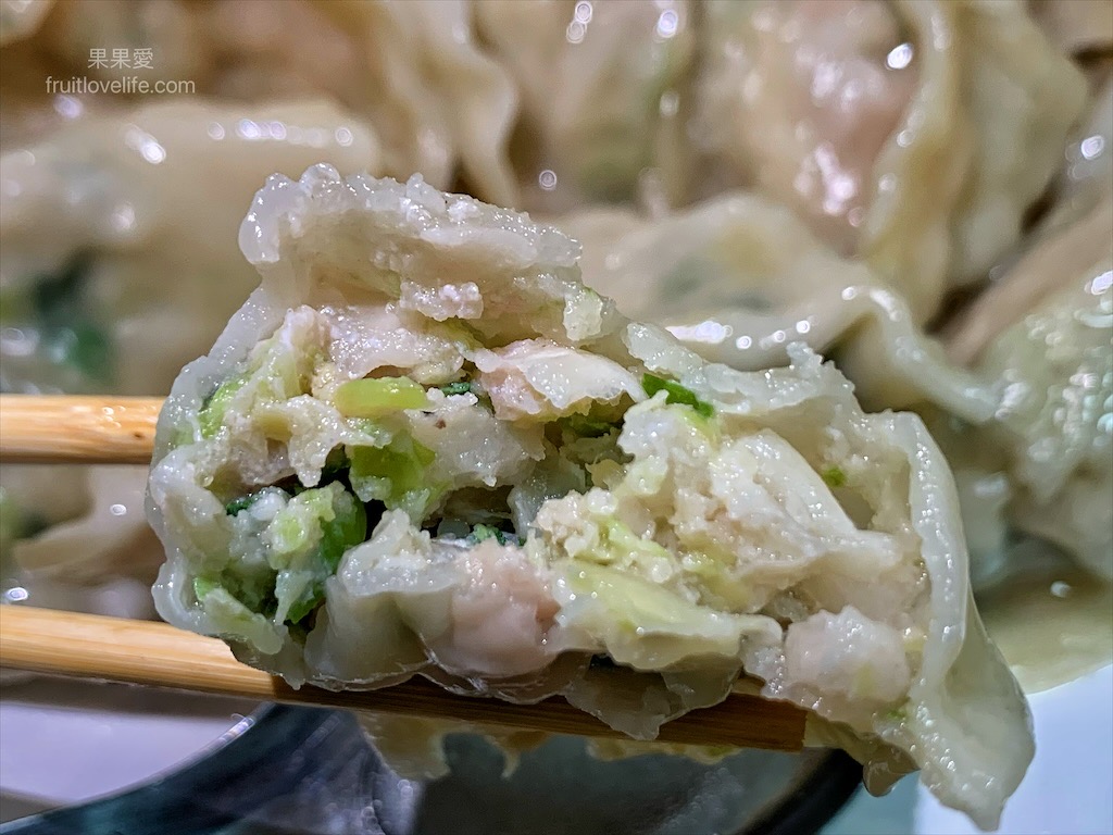 苑裡老李紅燒牛肉麵⟩苗栗通霄牛肉麵，牛肉麵加湯加麵不加價，還有免費辣豆干炒小魚乾，超好吃又可無限續，根本是吃到飽概念-寵物友善 @果果愛Fruitlove