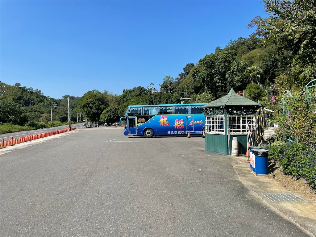 雅聞七里香玫瑰森林⟩苗栗頭屋免費景點，七里香玫瑰森林花園，一年四季都有不同的風情，走走步道呼吸芬多精，春秋兩季有玫瑰花海可欣賞 @果果愛Fruitlove