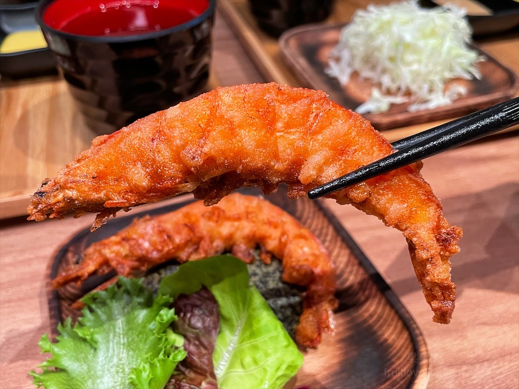 一捆イーくん i-kun 丼飯專賣⟩南投埔里丼飯專賣店，微微台味的丼飯，淋上特製拌飯醬汁超下飯，內用套餐柴魚湯免費續湯 @果果愛Fruitlove