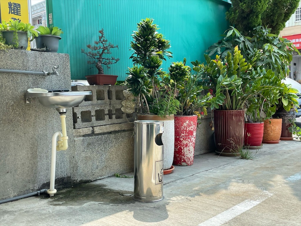 辰星水產肉品⟩台中大甲水產店也是海產店，餐廳以預約制訂餐，沒有固定菜單，餐點色香味俱全，絕不能錯過先滷後炸的香酥鴨 @果果愛Fruitlove