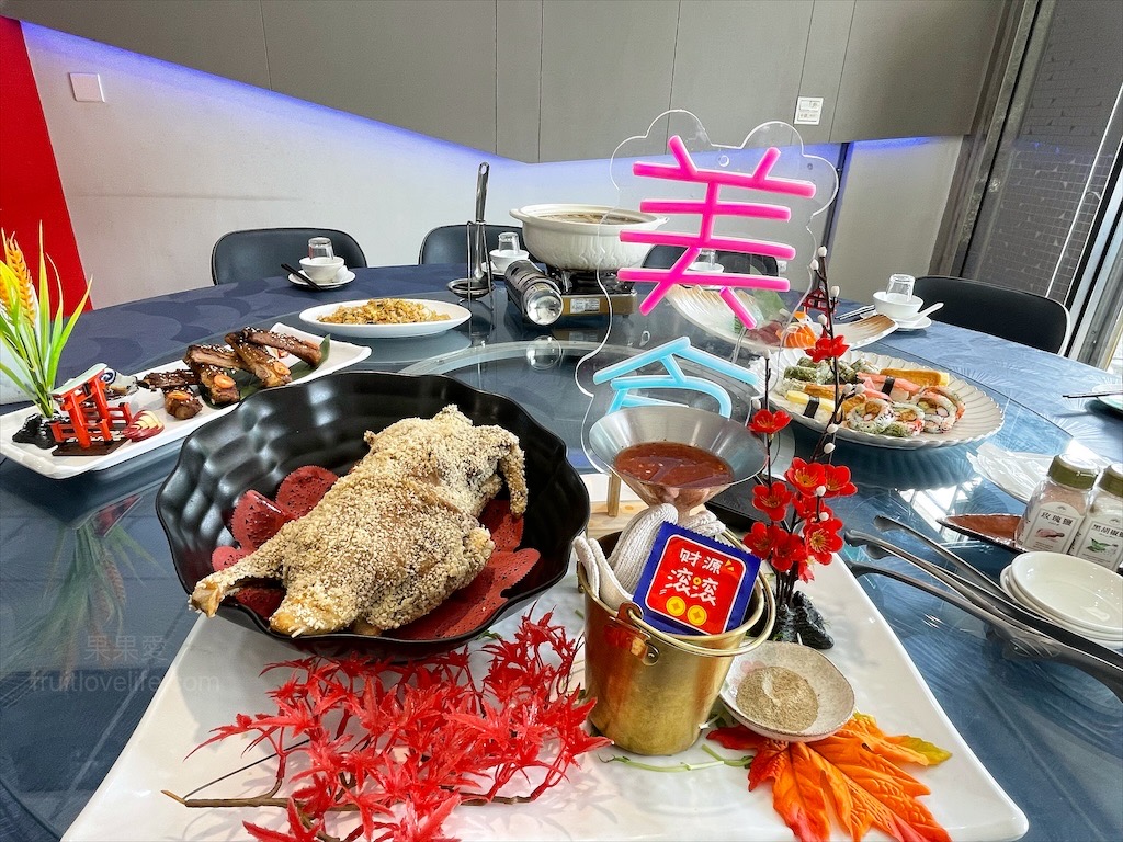 辰星水產肉品⟩台中大甲水產店也是海產店，餐廳以預約制訂餐，沒有固定菜單，餐點色香味俱全，絕不能錯過先滷後炸的香酥鴨 @果果愛Fruitlove