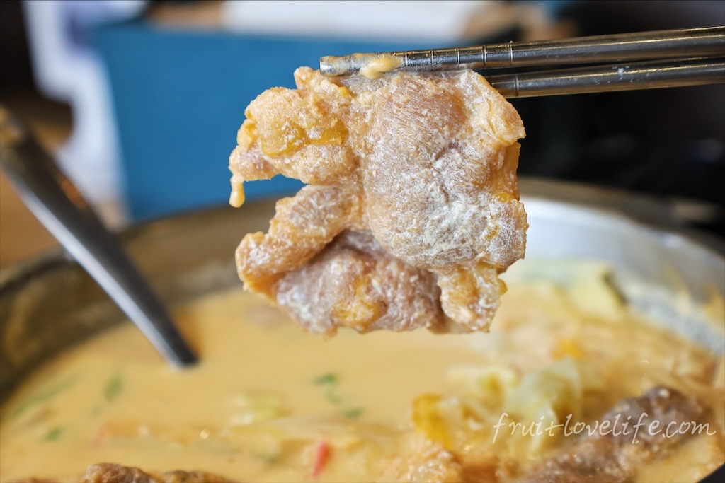 岩橙豐饌湯鍋⟩彰化鹿港火鍋，在地平價的小火鍋，滷肉飯、麵食、飲品、霜淇淋、爆米花通通都給你吃到飽 @果果愛Fruitlove