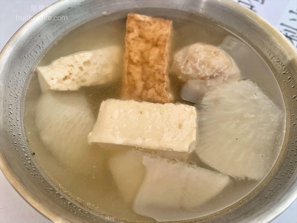 坑口肉粿⟩台中霧峰早午餐，台南美食小吃肉粿在光復新村市場裡也吃的到，還有清爽消暑的鳳梨冰茶 @果果愛Fruitlove