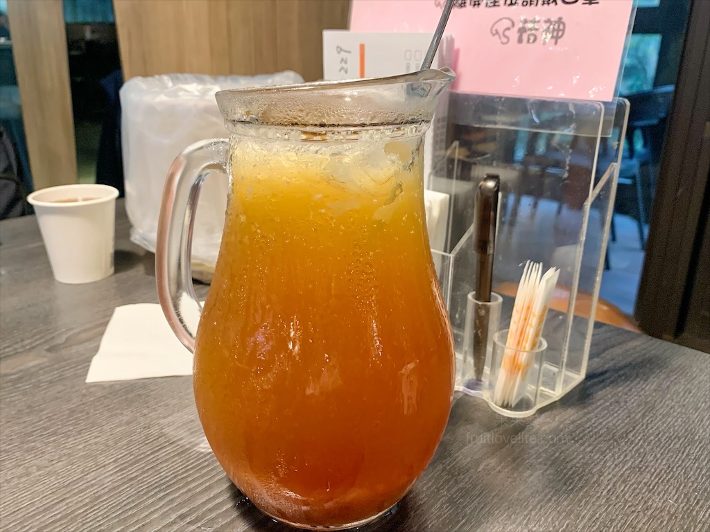 菇神鹿谷店⟩南投鹿谷美食餐廳，黃金蟲草古早雞海味料理饗宴，大份量又美味，滿額還送鹿芝谷門票/寵物友善 @果果愛Fruitlove