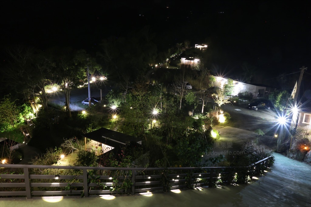 紫鳶山城-覓境莊園⟩苗栗銅鑼寵物友善住宿，蟲鳴鳥語、竹林群山環繞、星光點點，讓人和毛孩都感到放鬆的渡假莊園 @果果愛Fruitlove