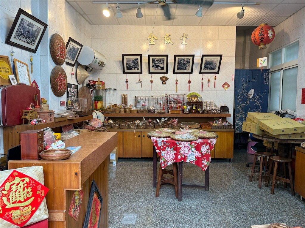 金盛堂⟩彰化鹿港油飯、龜粿、傳統米食，在鹿港第一市場巷弄內的古早味傳統米食 @果果愛Fruitlove