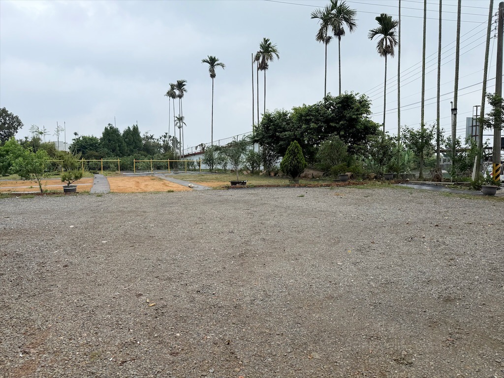 香村九尾草雞湯熱炒火鍋⟩南投名間松柏嶺受天宮附近美食餐廳，不能錯過的九尾草雞湯和古早味手路菜 @果果愛Fruitlove