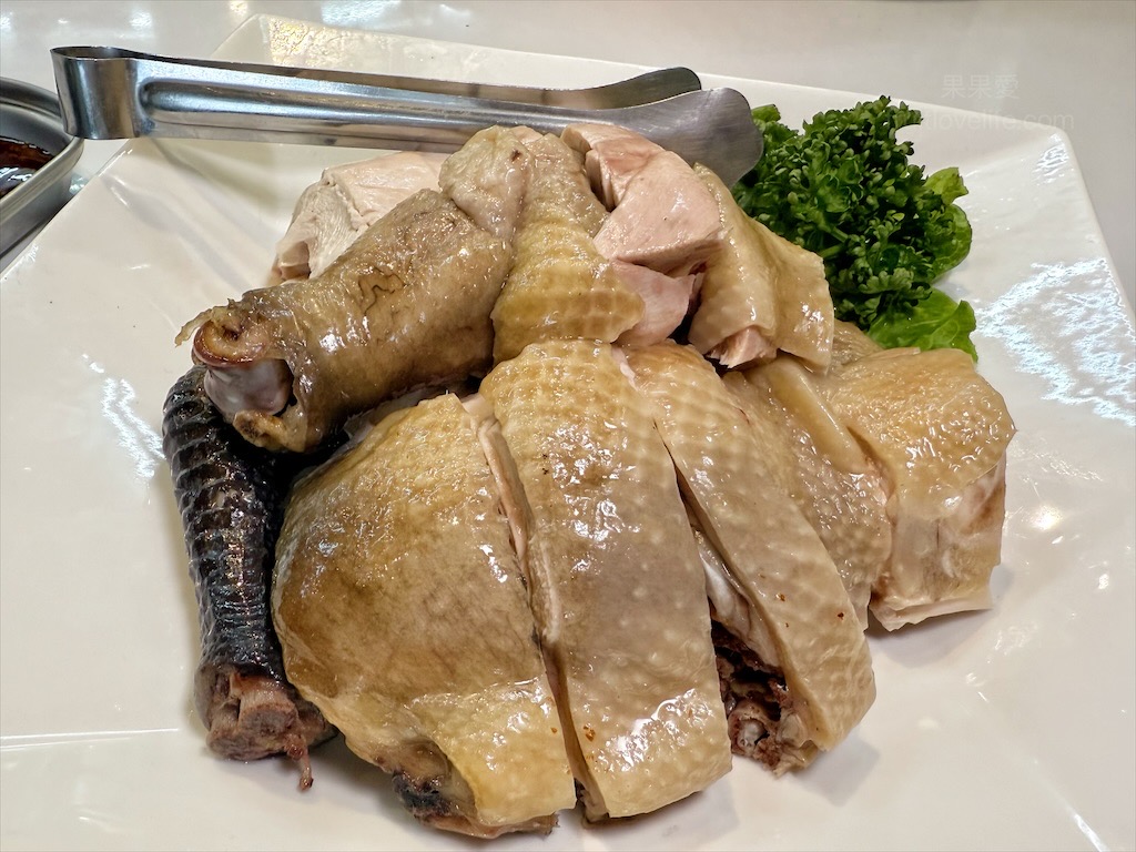香村九尾草雞湯熱炒火鍋⟩南投名間松柏嶺受天宮附近美食餐廳，不能錯過的九尾草雞湯和古早味手路菜 @果果愛Fruitlove