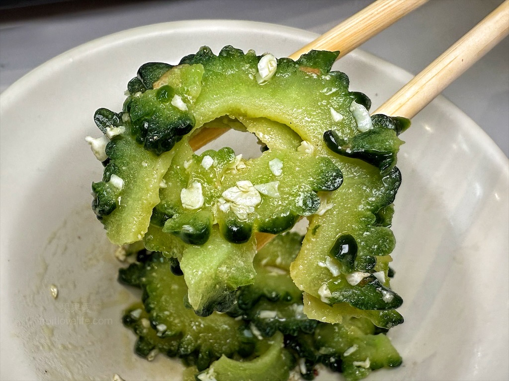 香村九尾草雞湯熱炒火鍋⟩南投名間松柏嶺受天宮附近美食餐廳，不能錯過的九尾草雞湯和古早味手路菜 @果果愛Fruitlove