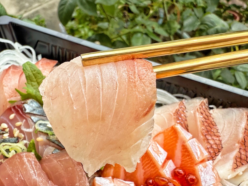 瀧慶水產⟩台中大里生魚片、握壽司、丼飯、烤物，超隱密的生魚片，有許多特殊魚種的生魚片，新鮮、甘甜又超值 @果果愛Fruitlove