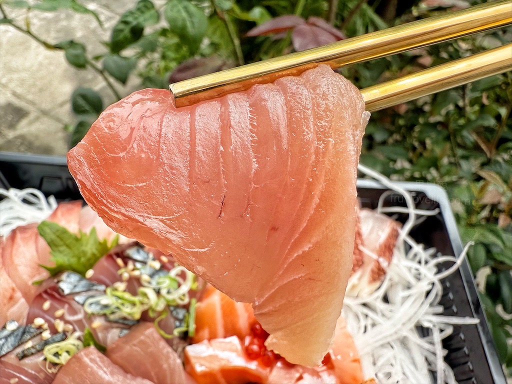 瀧慶水產⟩台中大里生魚片、握壽司、丼飯、烤物，超隱密的生魚片，有許多特殊魚種的生魚片，新鮮、甘甜又超值 @果果愛Fruitlove