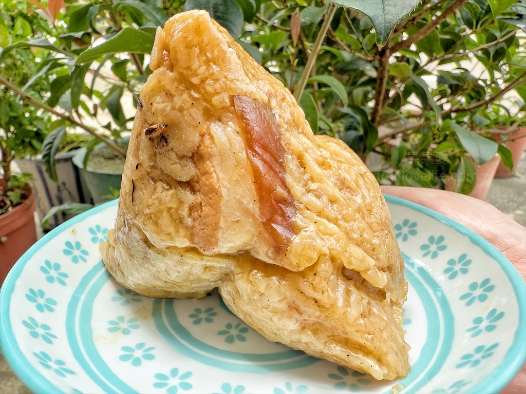 稻湘隆⟩滿滿粽葉香的肉粽，每顆粽子獨立真空包裝設計，想吃多少拆多少，美味不變質 @果果愛Fruitlove