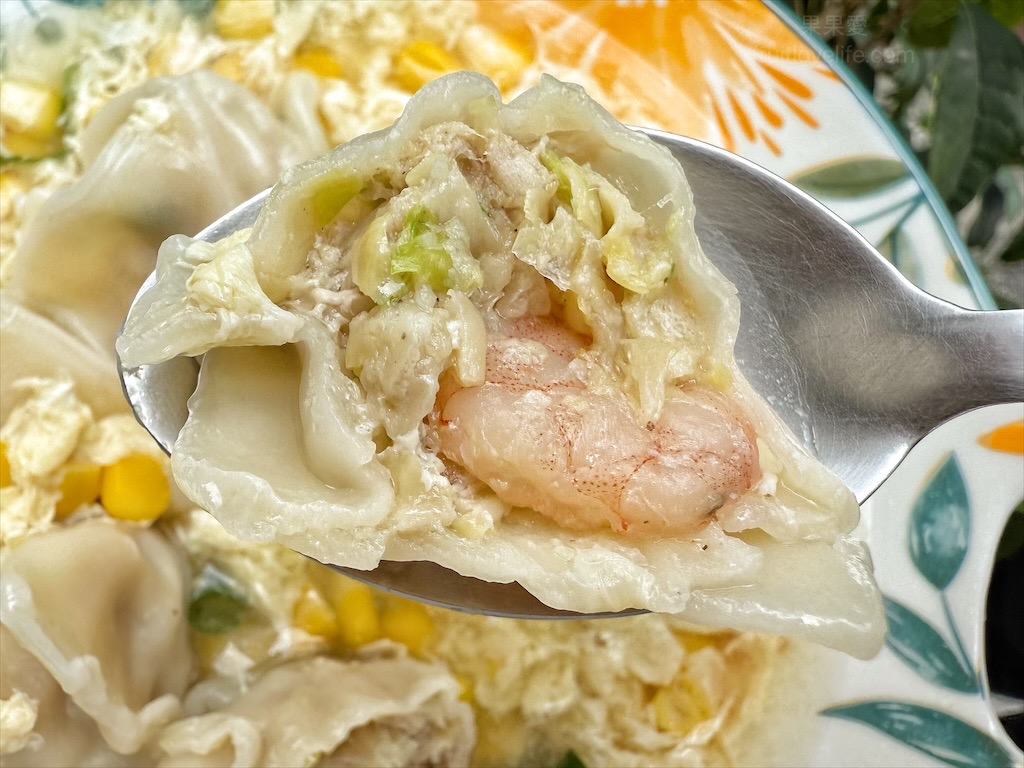稻湘隆⟩滿滿粽葉香的肉粽，每顆粽子獨立真空包裝設計，想吃多少拆多少，美味不變質 @果果愛Fruitlove
