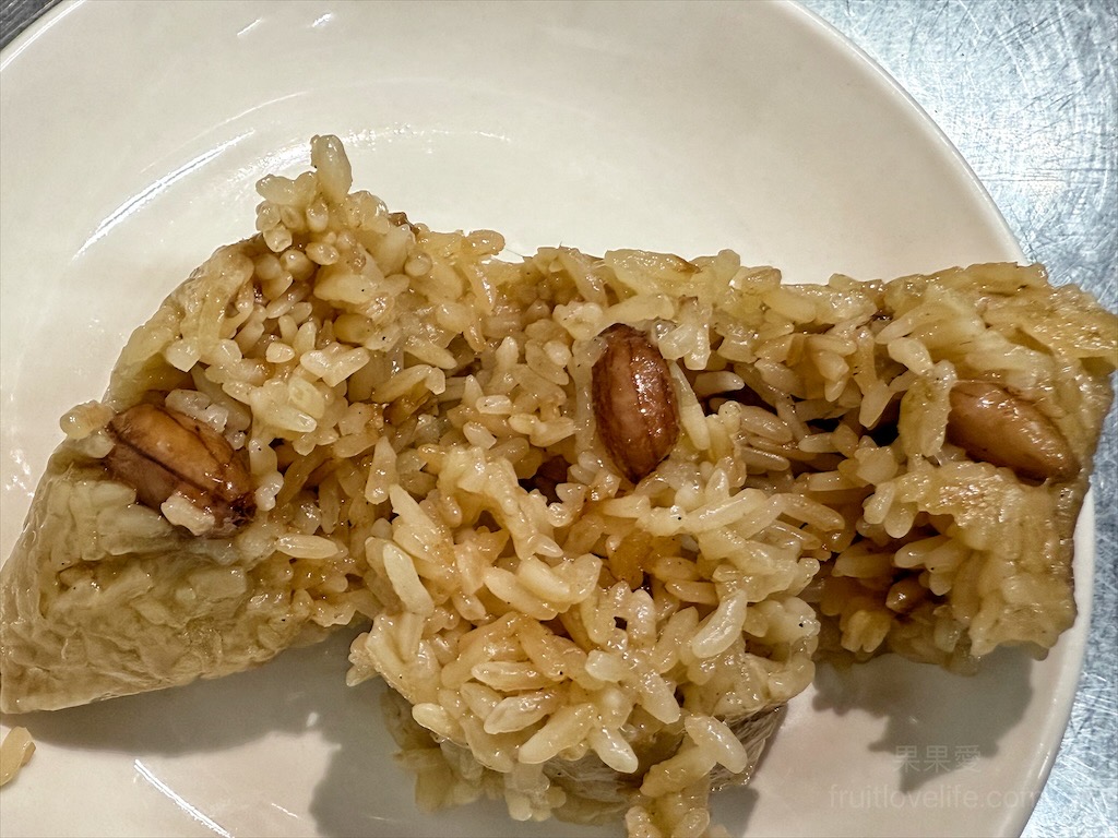成功美食⟩新北蘆洲小吃店，蘆洲廟口夜市平價小吃，南部肉粽內餡很豐富 @果果愛Fruitlove