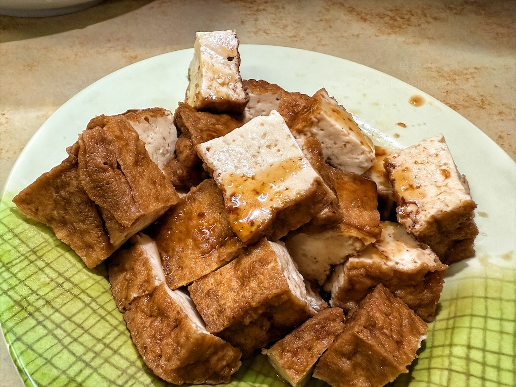 北平水餃大王⟩台中南區水餃、牛肉麵，在地的老味道，水餃和牛肉麵是這招牌，也有冷凍水餃可以買 @果果愛Fruitlove