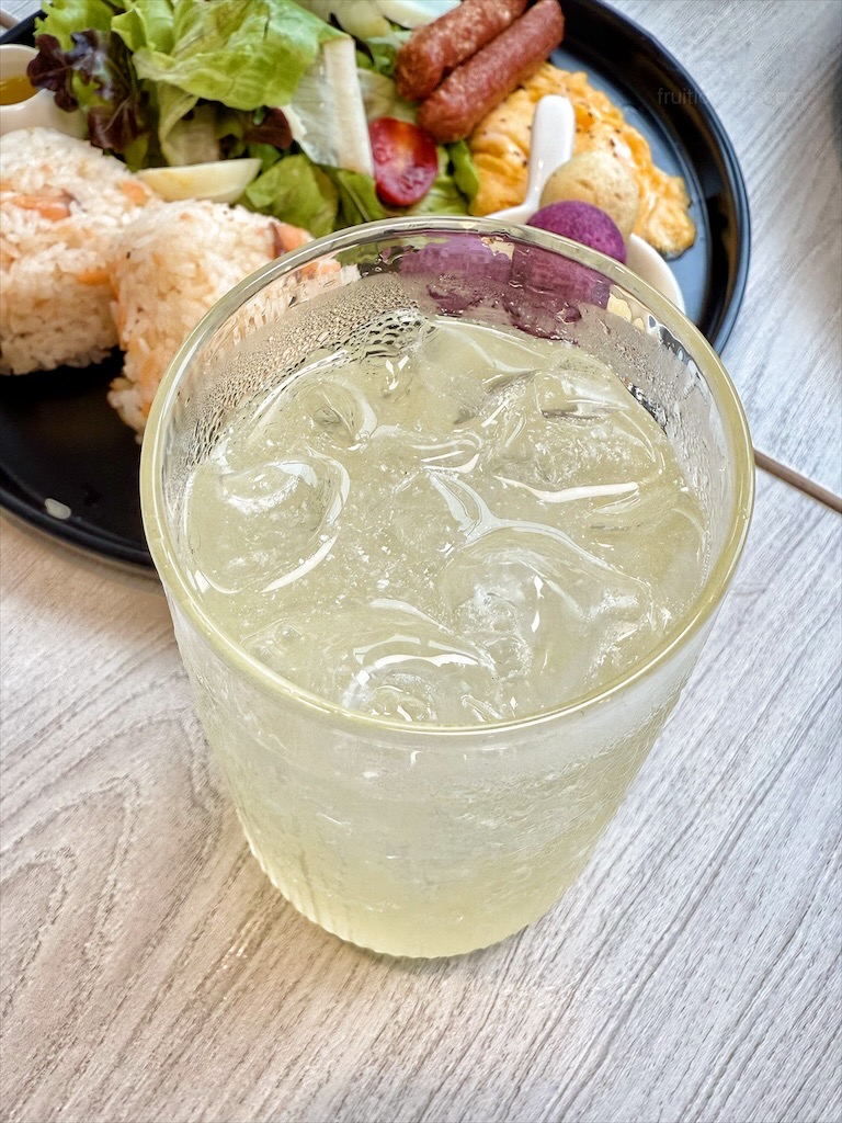 等雨停手作餐食⟩台中西屯早午餐，逢甲寵物友善早午餐，用餐環境簡約舒適，餐點美味平價，附近還有文修公園可以散散步 @果果愛Fruitlove