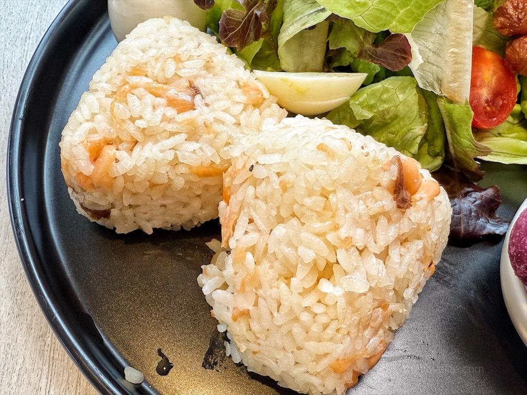 等雨停手作餐食⟩台中西屯早午餐，逢甲寵物友善早午餐，用餐環境簡約舒適，餐點美味平價，附近還有文修公園可以散散步 @果果愛Fruitlove