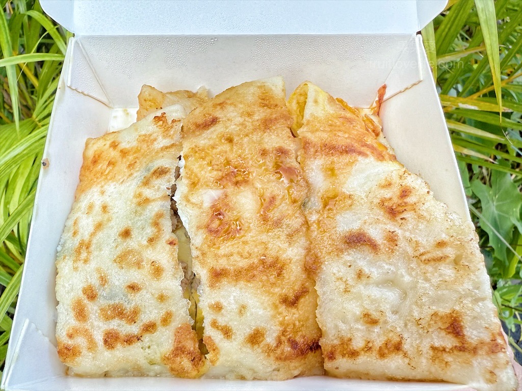 好初晨食。粉漿蛋餅⟩台中烏日早餐，古早味粉漿蛋餅好吃，口味又多種，純牛肉滿福堡吃起來也很過癮 @果果愛Fruitlove