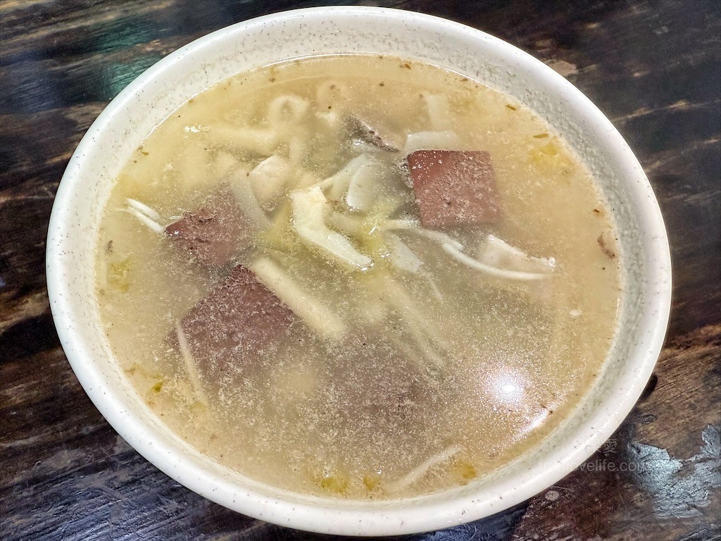 桂香麻醬麵⟩台中東區麻醬麵，旱溪夜市附近巷子裡的好吃小吃麵攤店 @果果愛Fruitlove