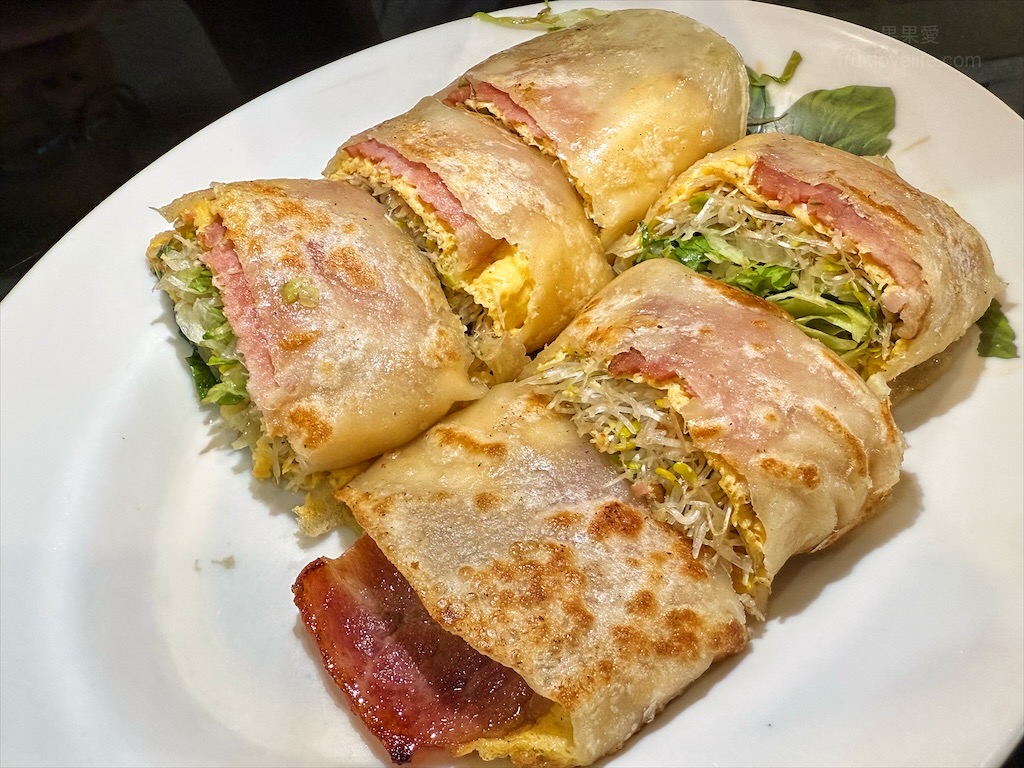 葵花堡點早餐店⟩台中南區早午餐，中興大學早午餐推薦，餐點都有加生菜和苜蓿芽，清爽又好吃，寵物友善 @果果愛Fruitlove
