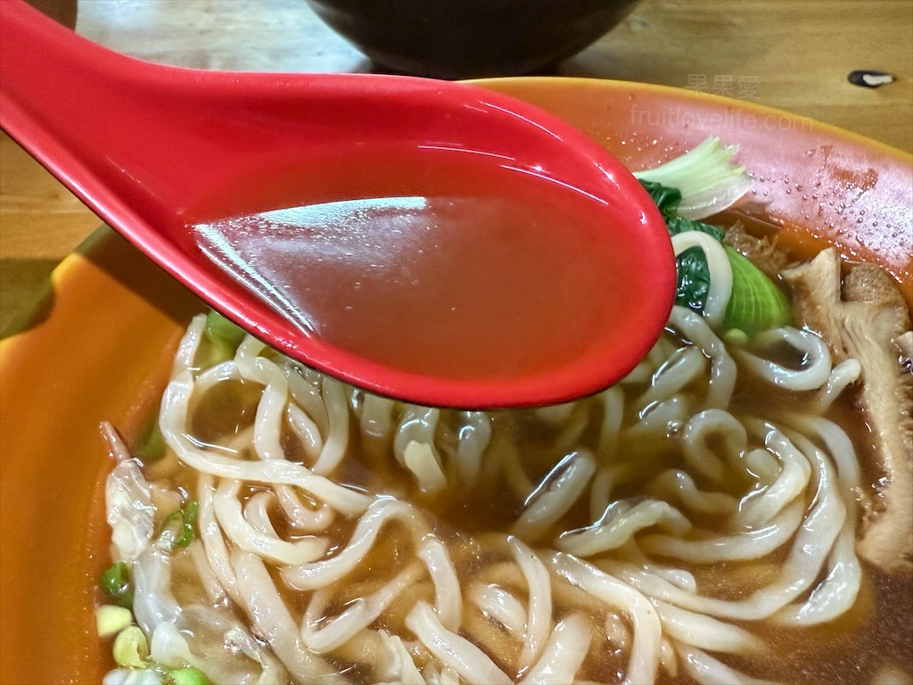 上癮麵食館 | 雲林斗六小吃麵店，麵條口感Q彈帶些許的勁道，牛豬三寶麵一次滿足味蕾 @果果愛Fruitlove