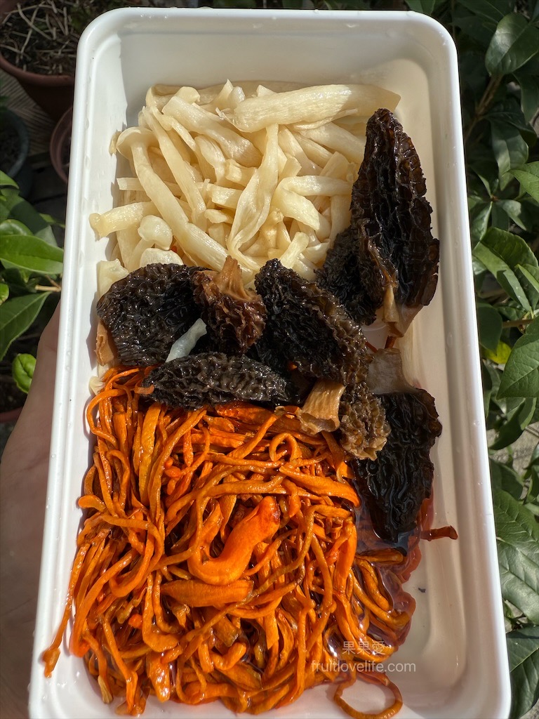 菇神煲樂鍋開箱|鹿芝谷集點送鍋超划算，天白花菇燉雞湯美味又暖心！ @果果愛Fruitlove