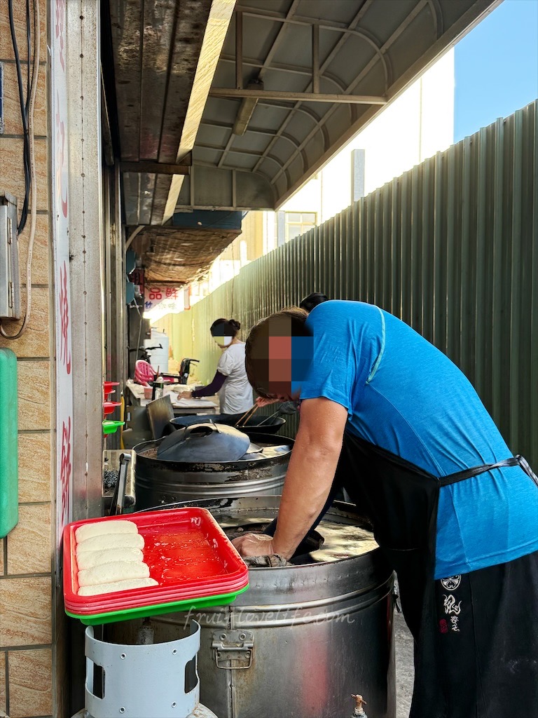 鐘記燒餅|澎湖馬公早餐，在地人氣排隊早餐名店，巷弄裡的古早味燒餅口感和想像中的不一樣 @果果愛Fruitlove