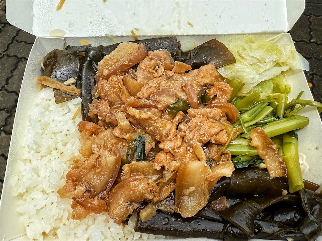 阿珠便當|台中西屯便當，便當通通一率70元，主菜多樣，搭配四樣配菜，吃飽飽免煩惱 @果果愛Fruitlove