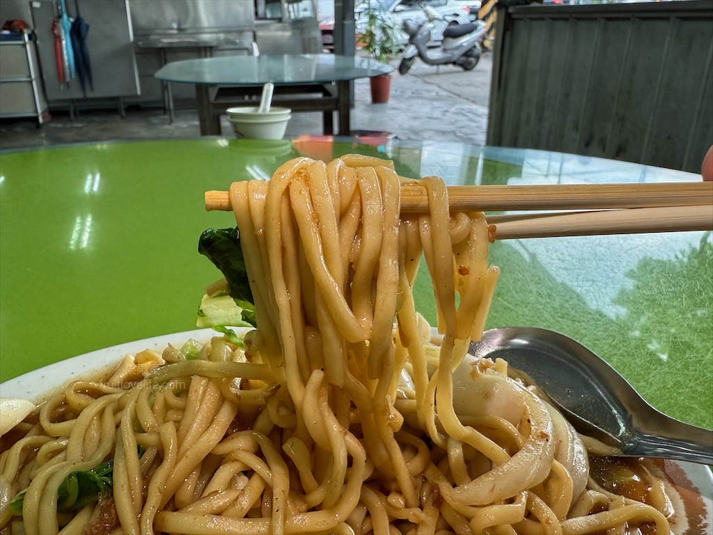 海產現炒|台中烏日海產快炒店，炒飯、炒麵好吃又有鍋香氣，菜色也多樣化 @果果愛Fruitlove