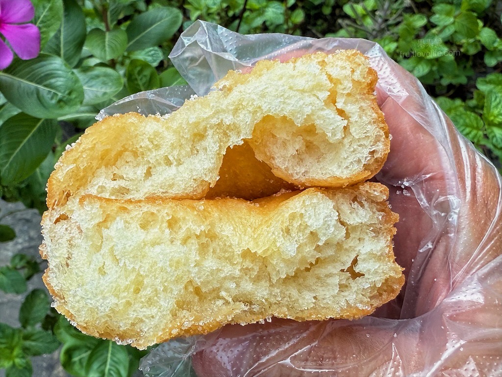 餡餅、甜甜圈、煎包|彰化北斗銅板美食，在地人激推的下午茶點心，餡餅、甜甜圈、煎包排隊也要吃 @果果愛Fruitlove