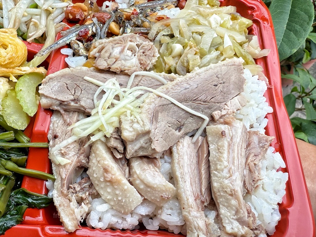 豬頭殼銘炒麵腿庫飯早午餐 | 台中大里早午餐，餐點選擇性豐富，菜單上沒有的今日特餐也是不錯的選擇 @果果愛Fruitlove