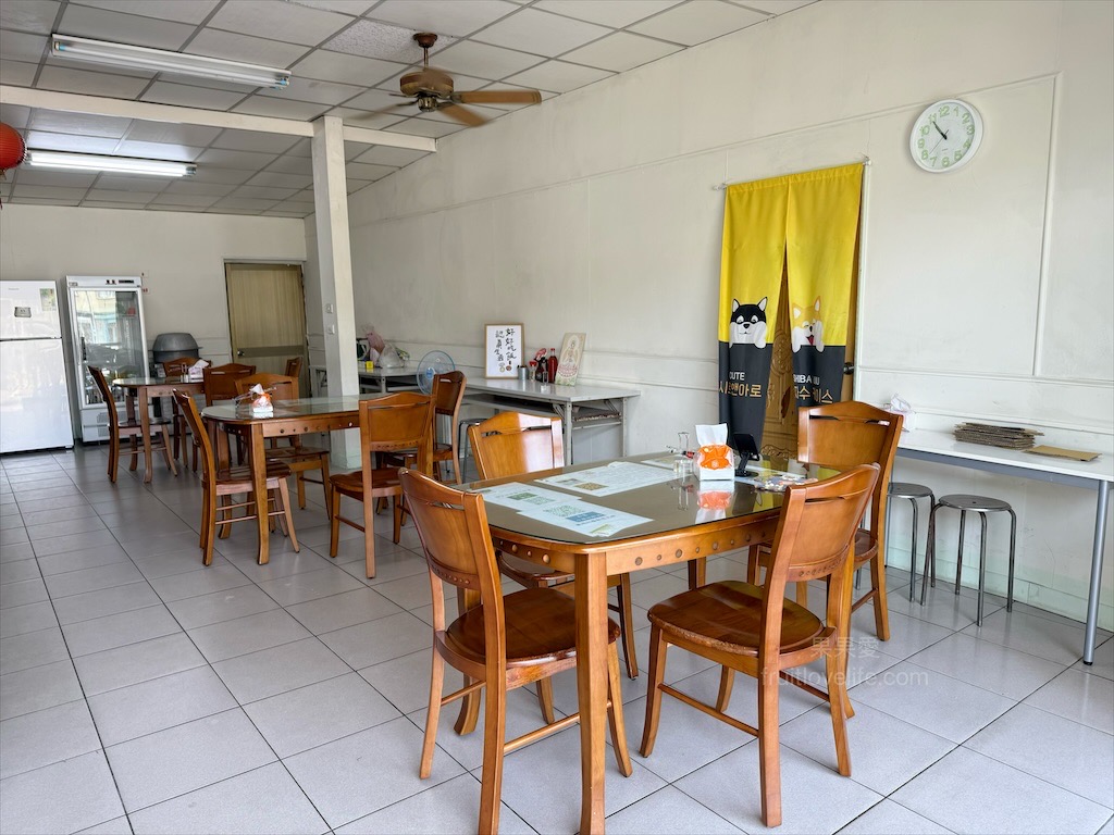 阿國小吃店|苗栗後龍早午餐，在地人激推古早味平價早午餐，必點招牌綜合湯、綜合麵食，料多味美 @果果愛Fruitlove