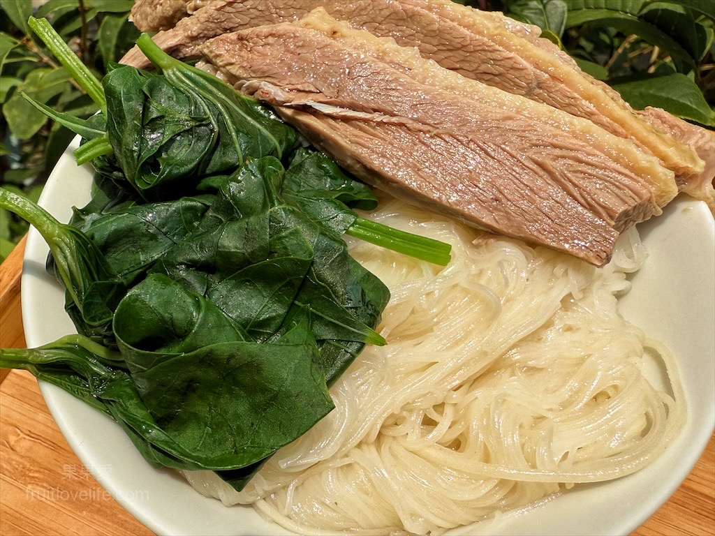 鄭師傅手工麵線 | 澎湖西衛手工麵線，麵線手工傳承，日曬工法，Q彈好滋味，還有萌貓接待 @果果愛Fruitlove