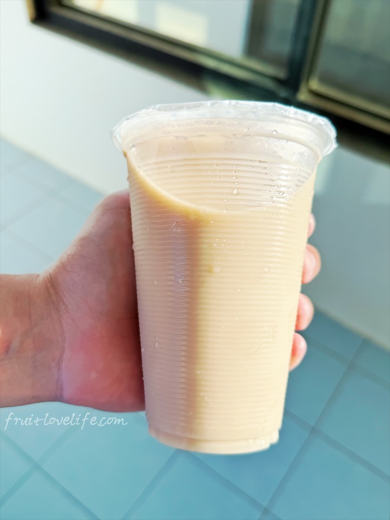 益豐豆漿 | 澎湖馬公早餐，文康街上早餐名店，我們排隊就只買了滑順香醇的豆漿 @果果愛Fruitlove